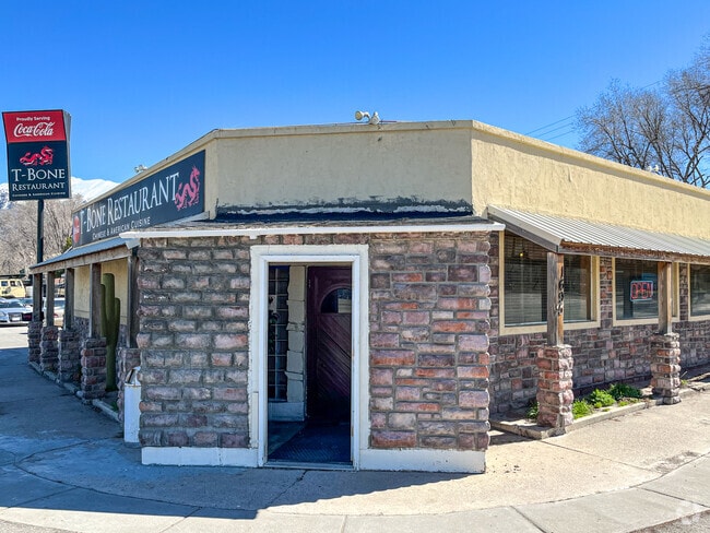 T-Bone Restaurant in Evergreen offers steak, BBQ, and Chinese cuisine.