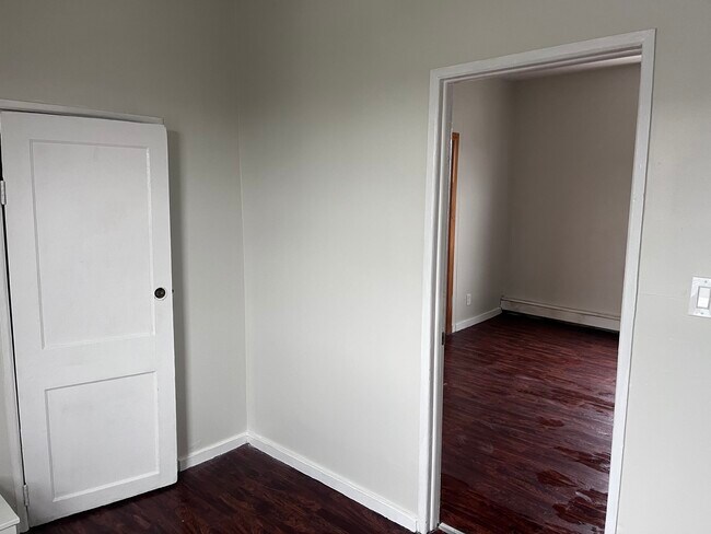 1124 Rivington St unit 4, Roselle, NJ 07203 - photo 5