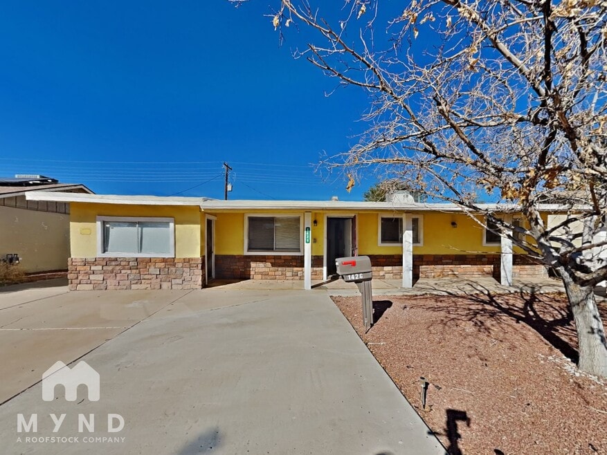 1426 W 7th Ave, Mesa, AZ 85202 - photo 1