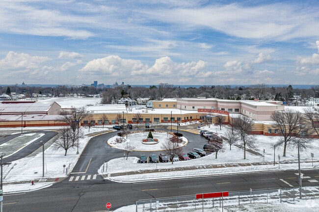 Heritage E-STEM Magnet School is a middle school.