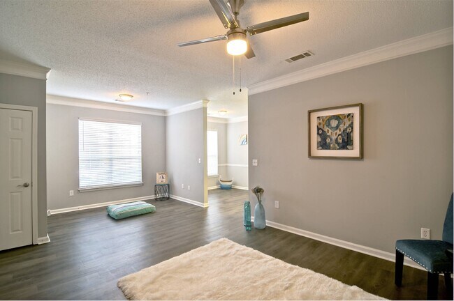 Park Creek Apartments, Gainesville, GA 30504 - photo 4