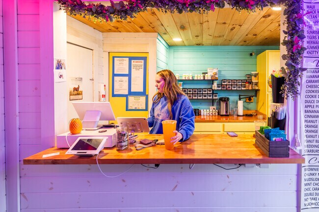 Beech Street Tea in Hometown serves specialty flavored iced teas and cold coffee drinks.