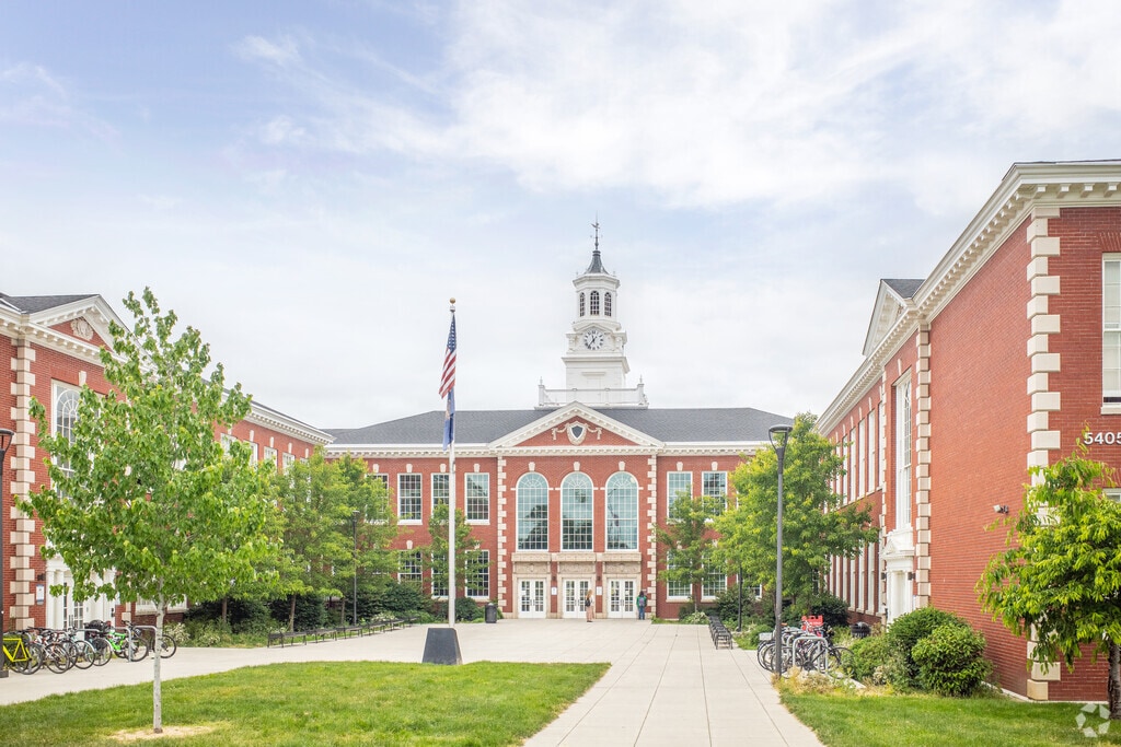 Franklin High School is a Public High School Serving the Lents-Powellhurst Gilbert Neighborhood of Portland, OR.