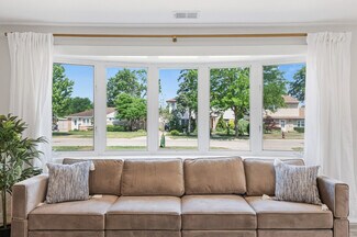 1023 S Wolf Rd Unit ID1032513P, Des Plaines, IL 60016