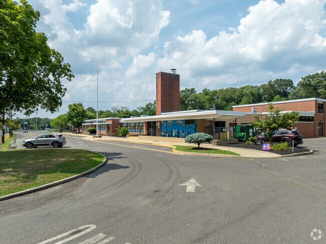 McGalliard Elementary School