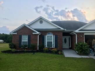 110 Creekside Cir, Ellabell, GA 31308