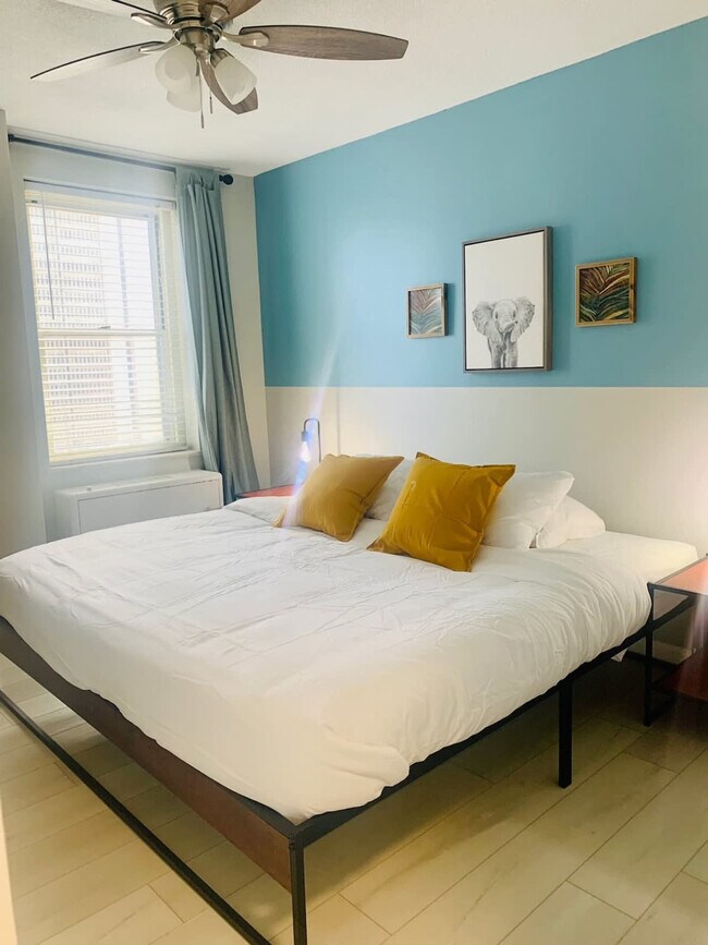 Peachtree Towers Condominiums unit ID1299355P, Atlanta, GA 30308 - photo 3