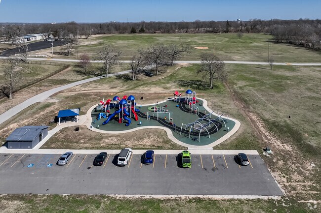 The Carthage Municipal Park is a great place to enjoy being outdoors while the kids play.