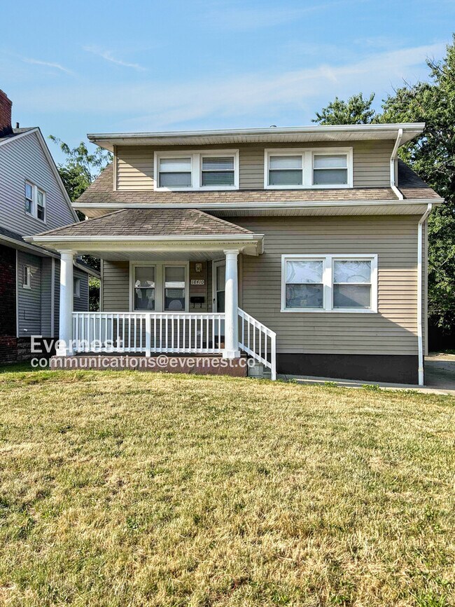 18410 Landseer Rd, Cleveland, OH 44119