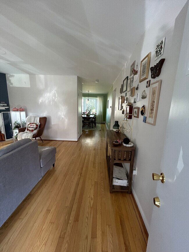 133 Elm Ave unit 1, Jenkintown, PA 19046 - photo 3