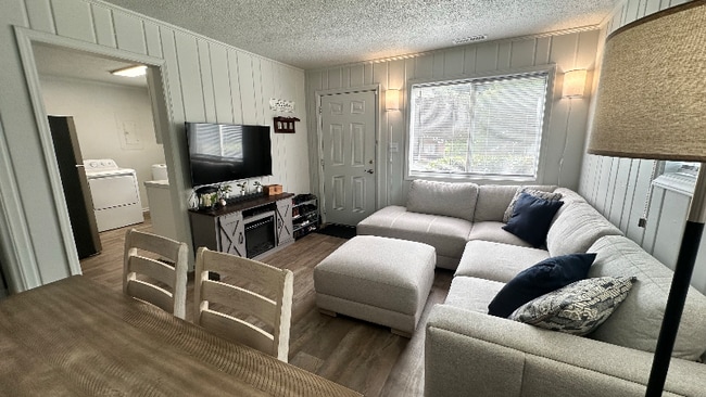 2560 Ladeara Crest Ln unit 1833, Winston-Salem, NC 27105 - photo 6