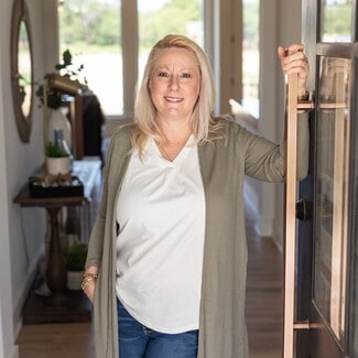 Julie Reichert