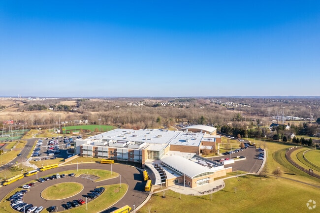 Perkiomen Valley High School receives an overall A grade from nice.com.