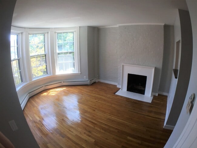 25 Saint Stephen St unit 5, Boston, MA 02115 - photo 4