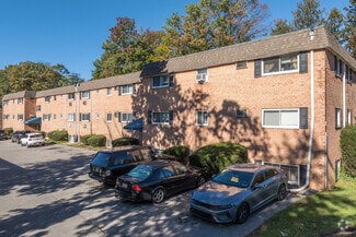 146 S Lansdowne Ave, Lansdowne, PA 19050
