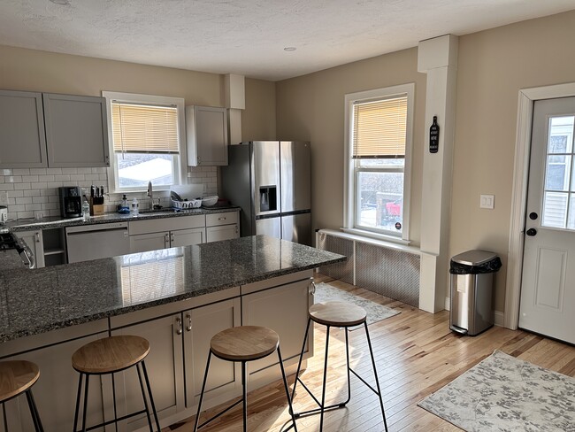 14 Lincoln Rd, Newton, MA 02458 - photo 3