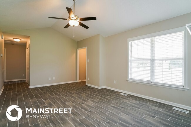 110 Impressive Ln, Clayton, NC 27520 - photo 2