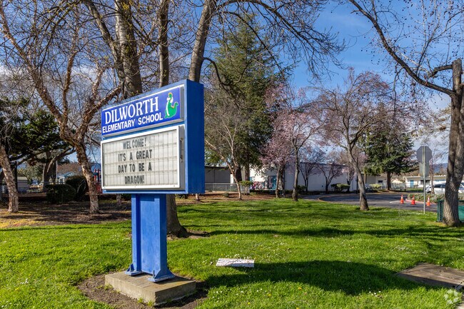Dilworth Elementary is a highly rated school in Calabazas.