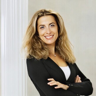 Lisa Lyons