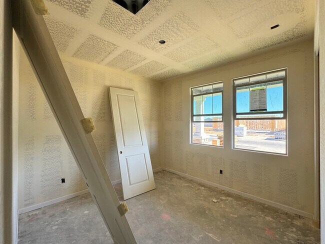 15728 W Camden Ave, Waddell, AZ 85355 - photo 7