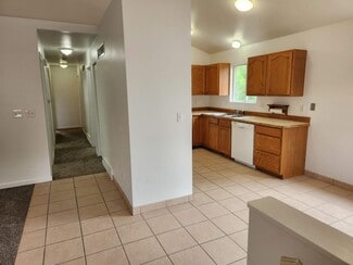 525 N Diamond Ave Unit B, Canon City, CO 81212