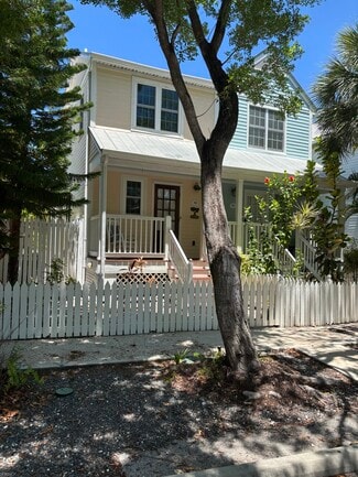 30 Merganser Ln, Key West, FL 33040