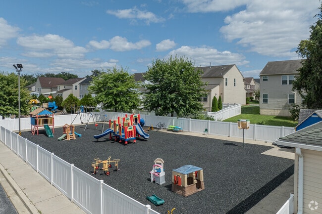 Windsor Christian Academy has an integrative curriculum of religious and academic instruction.