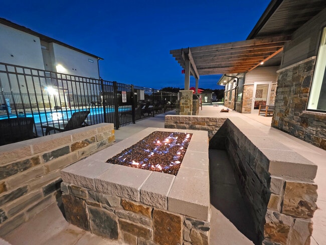 The Crossing on Boyson, Hiawatha, IA 52233 - photo 7