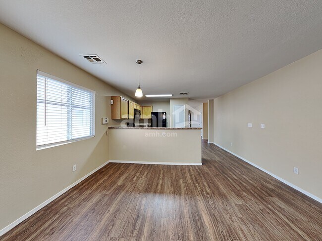 7033 E Mitchell Flyer Rd, Tucson, AZ 85730 - photo 4