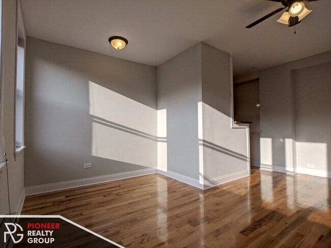 812 W Diversey Pkwy unit 818-X, Chicago, IL 60614 - photo 4