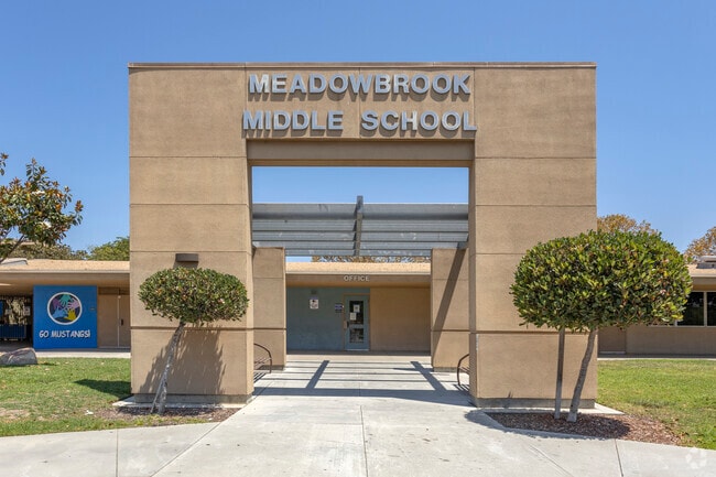 Meadowbrook Middle School boasts multilingual programs.