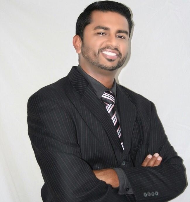 Agent Photo