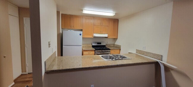 1611 Hotel Cir S unit 213, San Diego, CA 92108 - photo 5