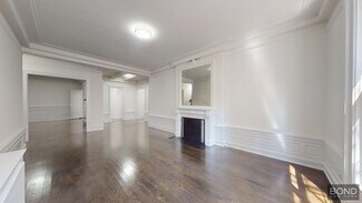 200 W 58th St Unit 9B, New York, NY 10019