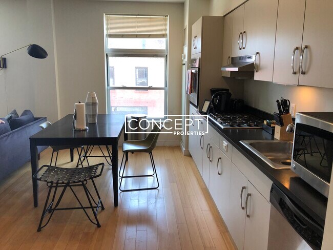 601 Albany St unit 607, Boston, MA 02118 - photo 4