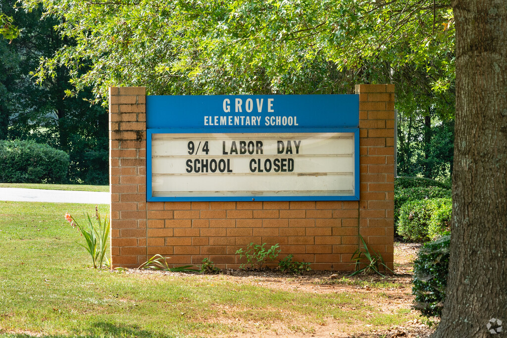 Grove Elementary is a public school in Piedmont, SC.
