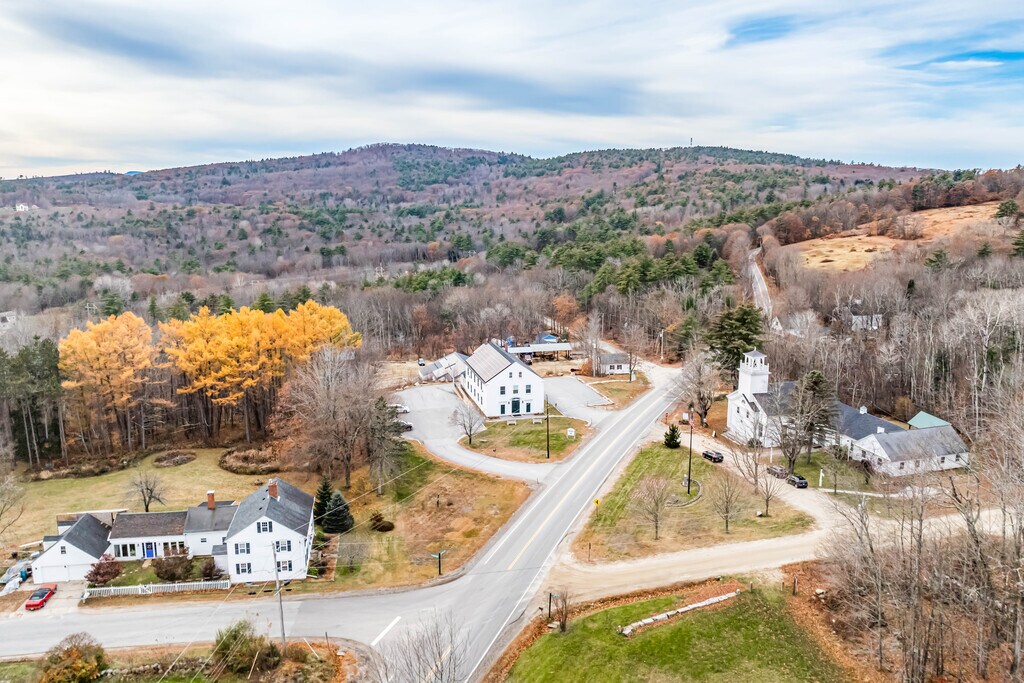 Deering, NH City Guide About Living in Deering