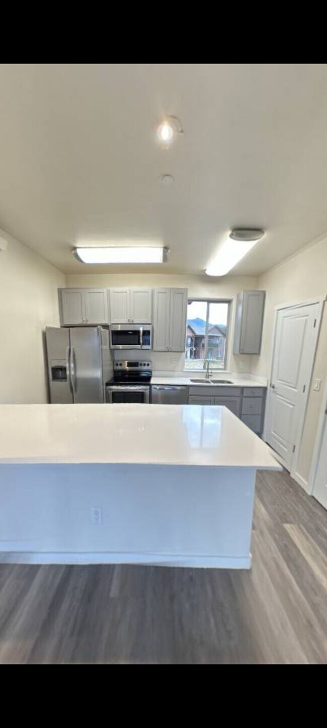 1100 Buckhorn Valley Blvd Unit A201, Gypsum, CO 81637