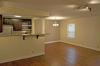 1049 Cherokee Rd, Louisville, KY 40204