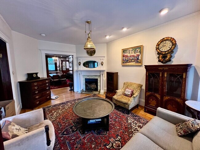 811 Washington St, Brookline, MA 02446 - photo 6