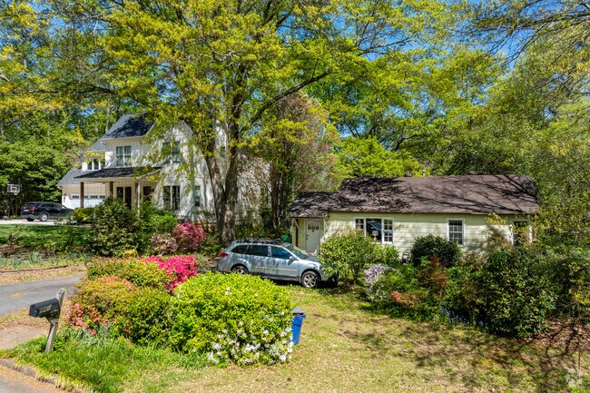 Medlock Park homes come in all shapes and sizes - older bungalows to large, new two-story ones.