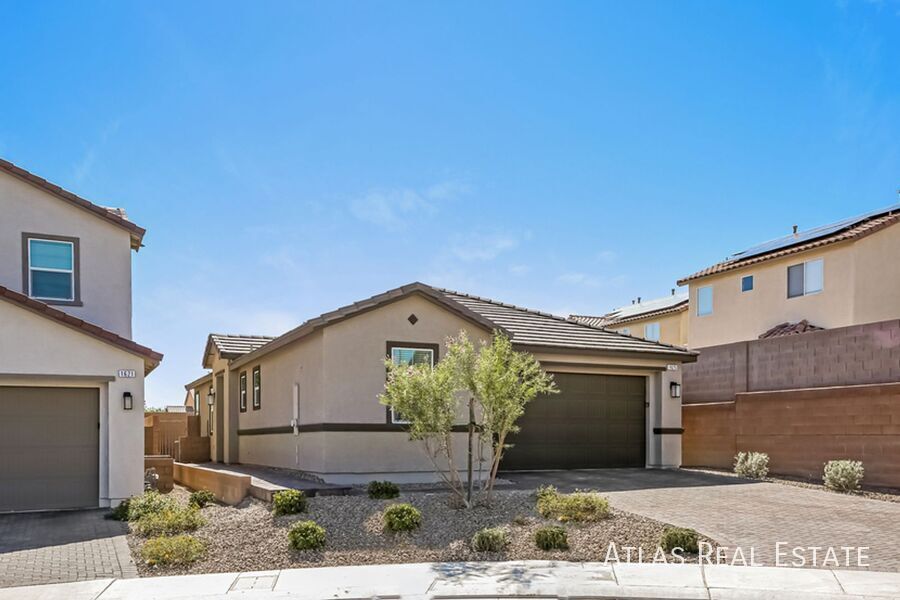 1625 Guyot Ct, North Las Vegas, NV 89032 - photo 1