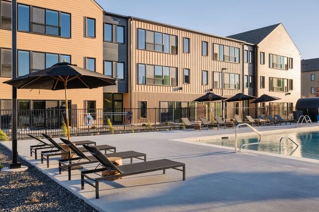 Cloudveil, Idaho Falls, ID 83402 - photo 3