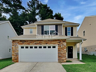 2706 Erinridge Rd, Raleigh, NC 27610