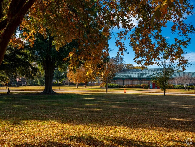 Azalea Gardens Middle School