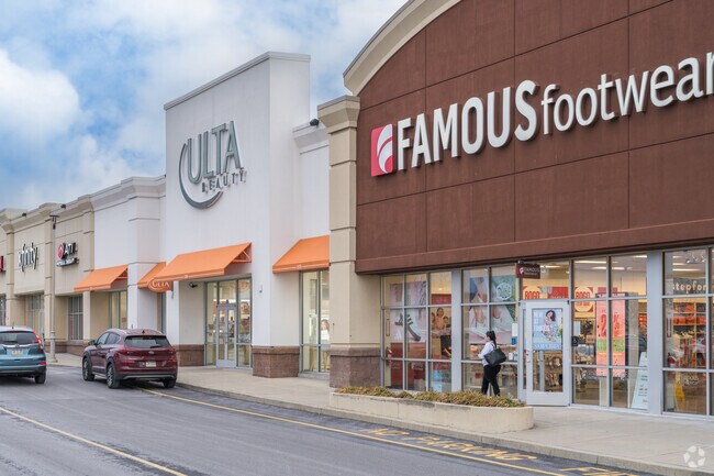 Manatawny-Farmington in Pottstown has large shopping centers where locals come to splurge.