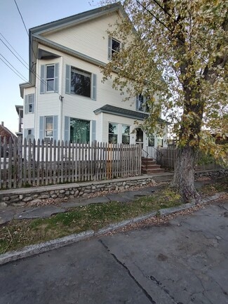 6 Closson Ct Unit 2, Methuen, MA 01844