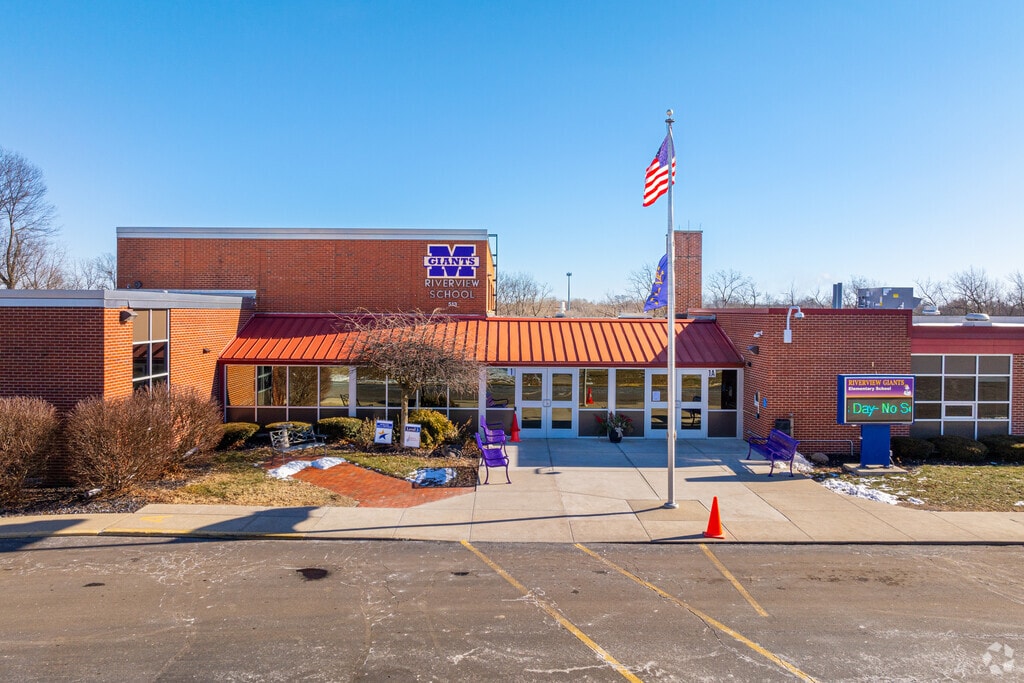 Welcome to Riverview Elementary School.