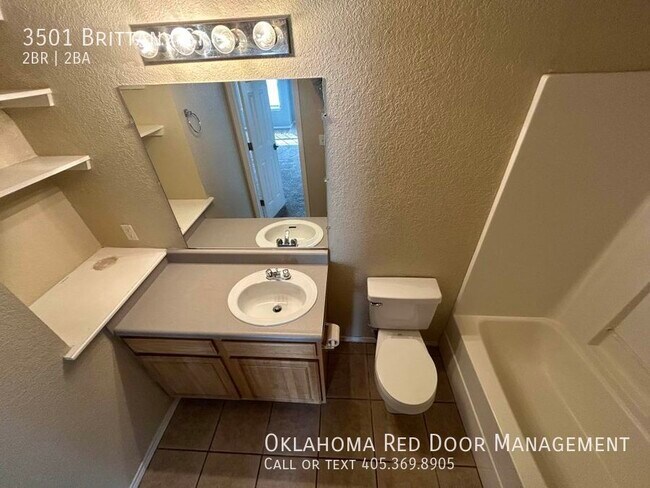 3501 Brittany Ct, Moore, OK 73160 - photo 5