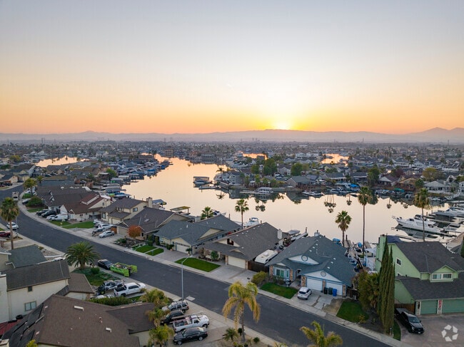 Capturing the essence of Discovery Bay's boating culture, where every day is an adventure.
